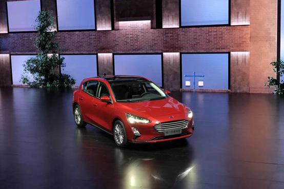 全新福克斯亮相，福特要靠它打开在华产品的新布局？