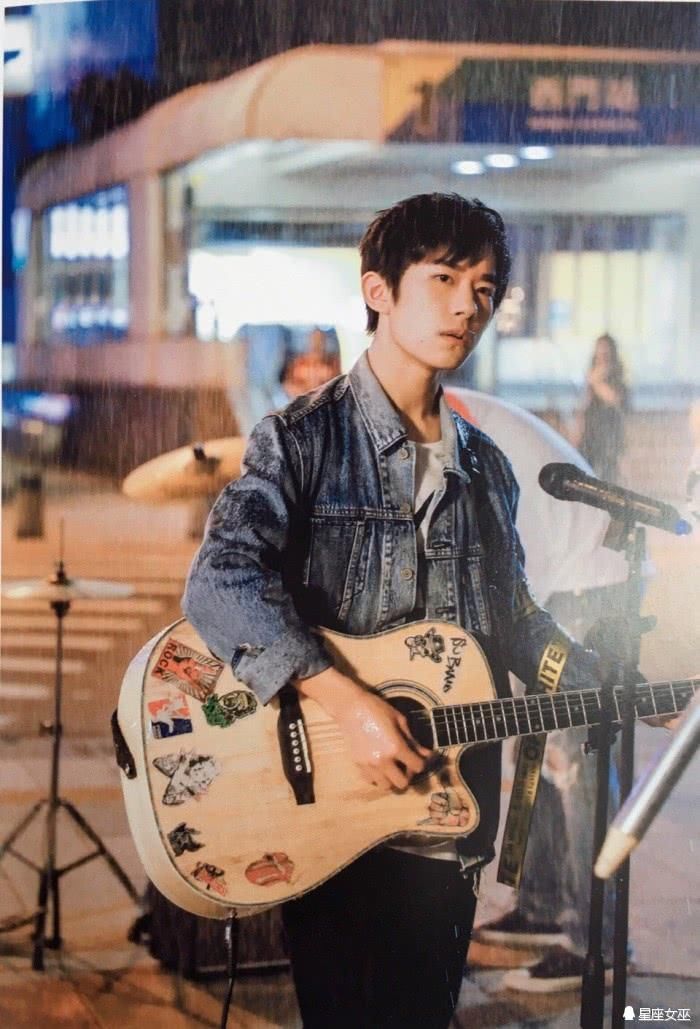 射手座的易烊千玺,和什么星座女最配?!