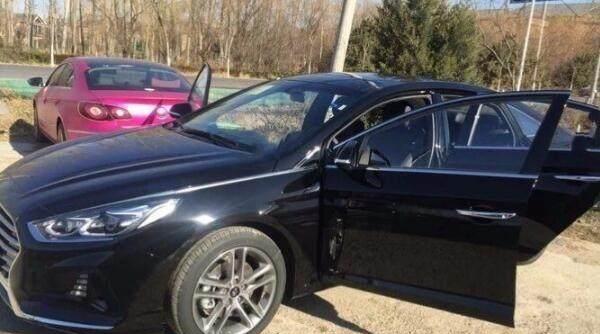 买不起宝马X3不如看它，气场不输奥迪A4L，15万迈腾看了要着急