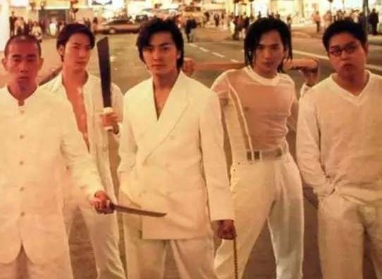 古惑仔已经23年了,郑伊健陈小春都老了,只有他保养的最好