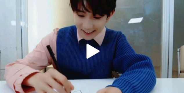 王源最新微综艺来了,时间很友好,为粉丝揭秘R