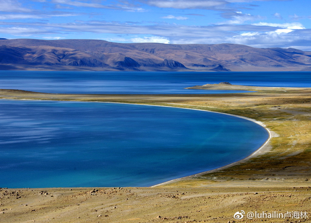 重返西藏扎日南木错,遇见两个放羊的藏族小姑娘。