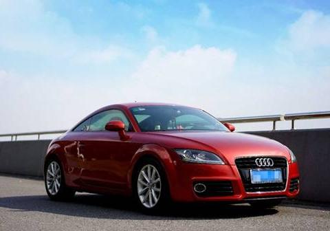 妹子最爱的跑车！直降5万最低42万，百公里5.3秒，比保时捷还漂亮