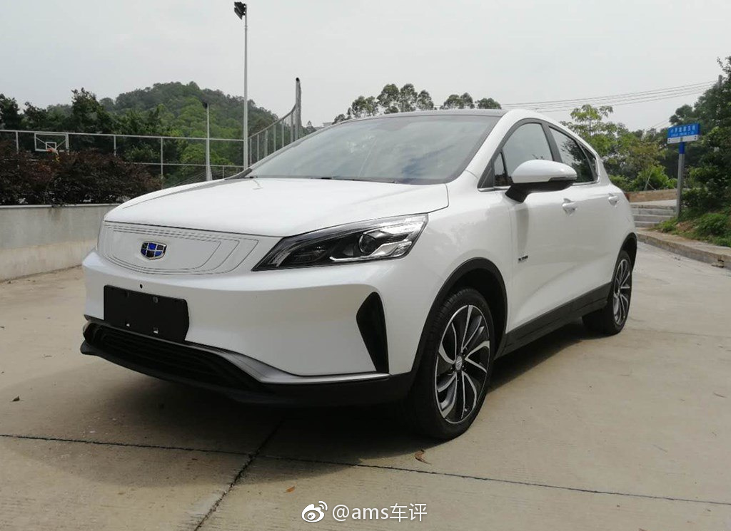 综合续航超400公里，吉利帝豪GSe即将上市。近日