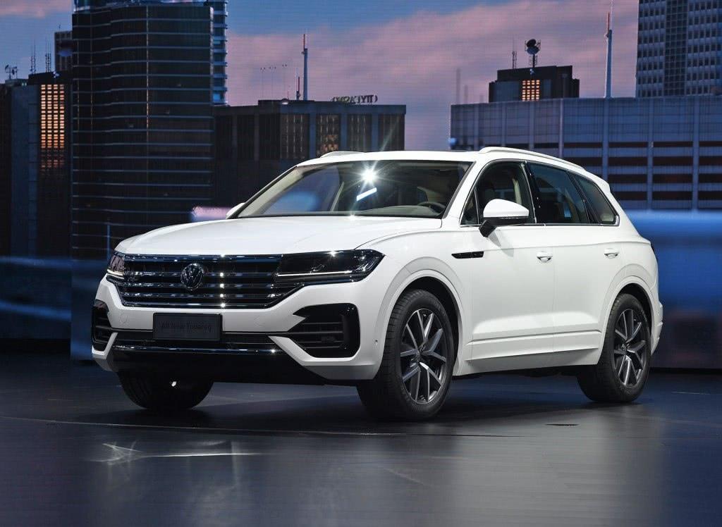 买啥宝马X5！进口豪华SUV，配3.0T＋8AT，为市场跌破59万！