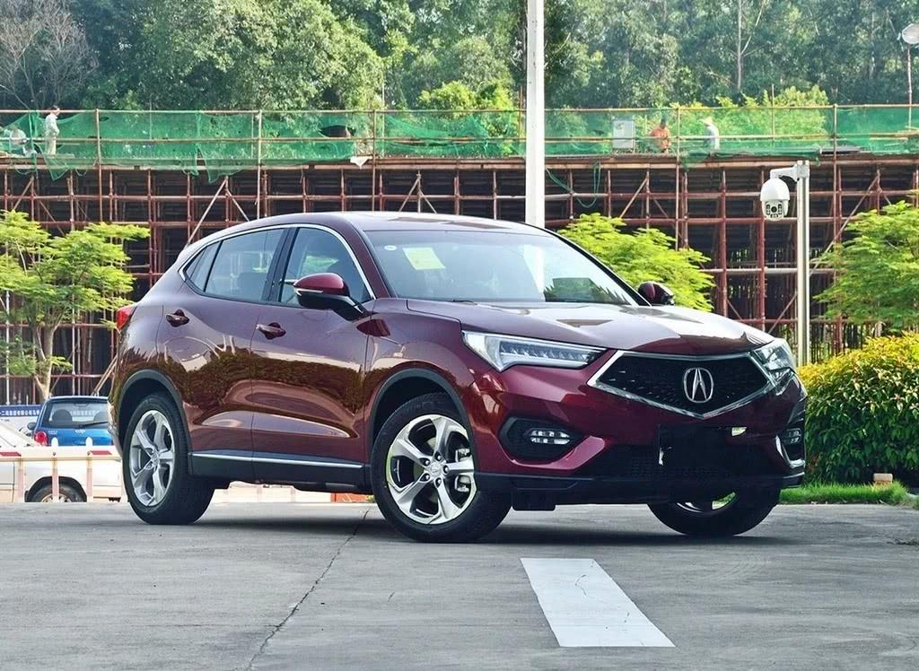 上市就跌3万，外观比马自达CX4漂亮，配2.0L操控吊打英菲尼迪！