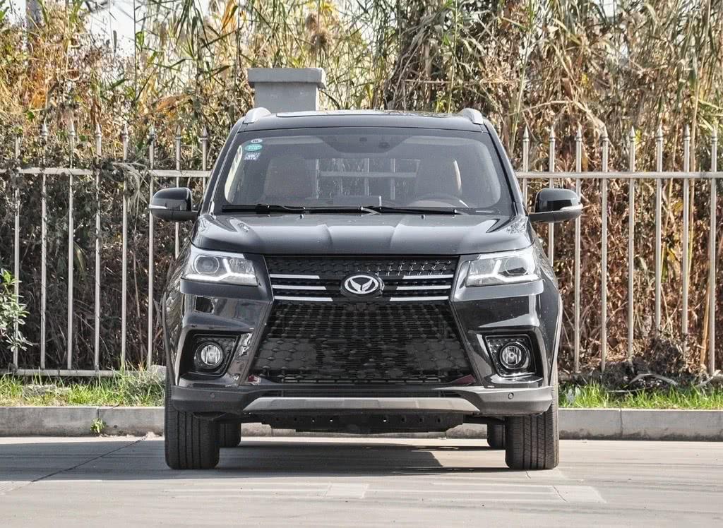 北汽厉害了！新车比奥迪大气，配1.5T扭矩220，操控吊打CX70！