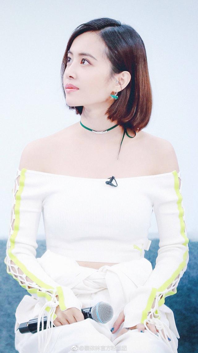 蔡依林向偶像练习生分享减肥经验 就要多喝水