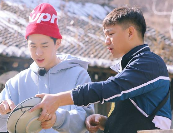 黄磊的三位晚辈!张艺兴成自家孩子,大华成刘宪