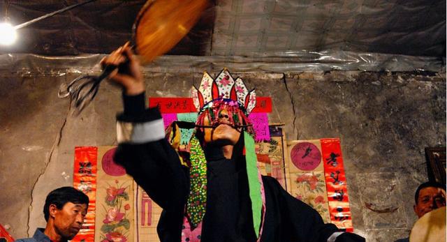 满清“皇帝”为什么爱看“跳大神”