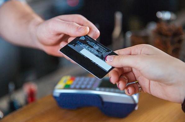 公司向员工借款以求发展,该不该借钱?员工都是