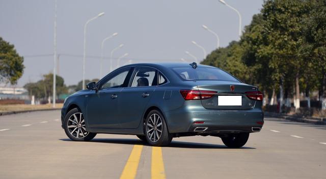 这国产车让德系车日系车刮目相看，加速比速腾还快，油耗齐平丰田