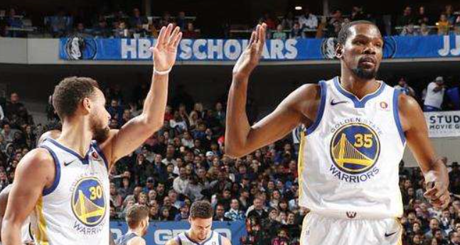 13年季后赛一哥对库里说了啥?这番话让他成为