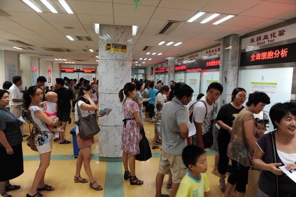 去医院检测艾滋病梅毒需要到哪个科室挂号