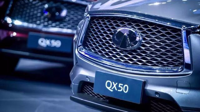 2.0T动力超奔驰、宝马，百公里油耗7.4升，豪华SUV售33.98万起