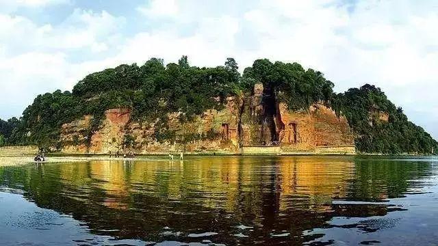 成都若成为了直辖市, 四川省会将会迁到哪座城