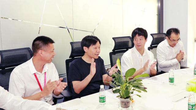 雷军:10年内将小米武汉总部建设成上万人公司