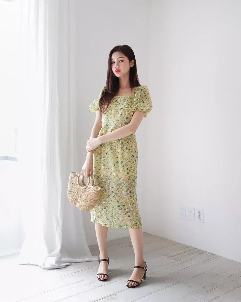 印花连衣裙配什么鞋子才chic,这几款穿搭可以参