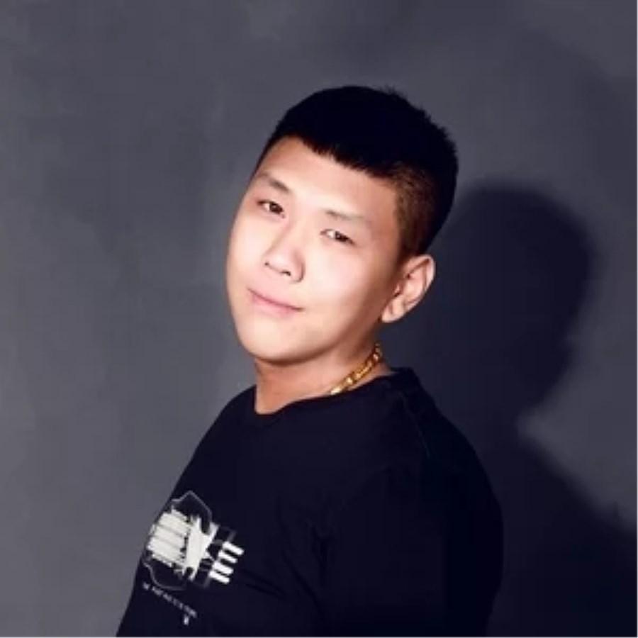 YY主播谢小宇大婚将至,China宝哥豪转红包,相