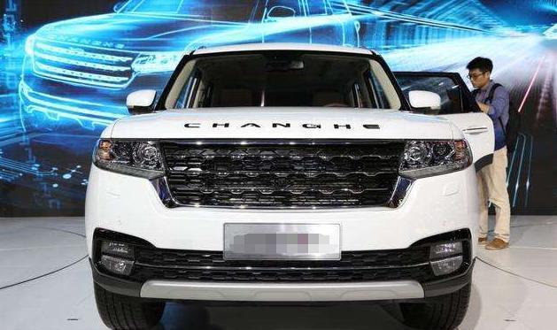 又一款七座SUV亮相，内饰让奔驰醉了，10万就能买“路虎揽胜”