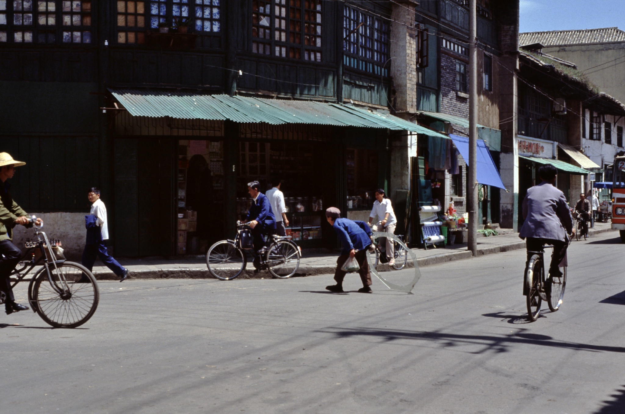 全国空降约跑：当都市人的脚步与山河撞个满怀