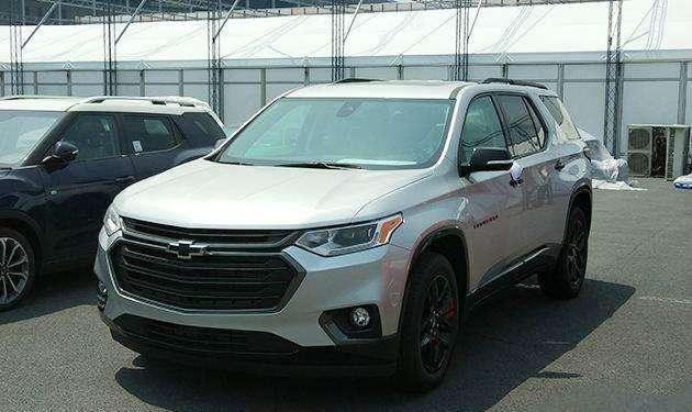 全新SUV上市28万起, 车长5.2米+9AT动力, 陆巡都没法比