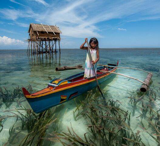 这个民族没有国籍,一辈子生活在海上,如今这个