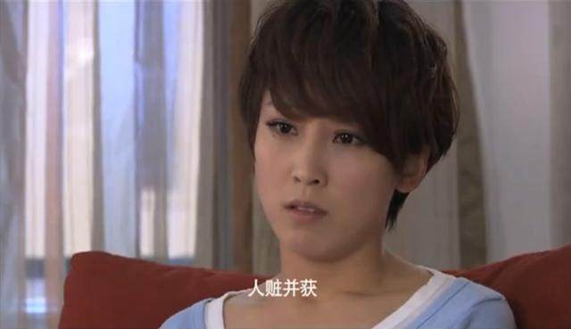 她是被称为“精灵美女”的主持人