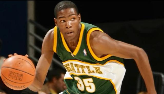 盘点14位前后容颜变化很大的NBA球星：你见过没有纹身的鸟人吗？