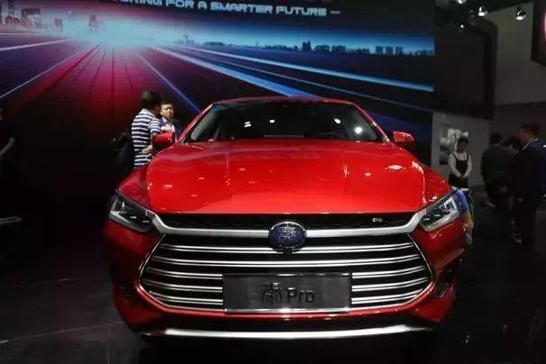 灯厂出品自命不凡 比亚迪秦Pro 旋转中控+电子档把 膨胀到20万！