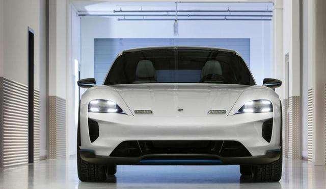 日内瓦车展保时捷电动车亮相, 带你看看内饰