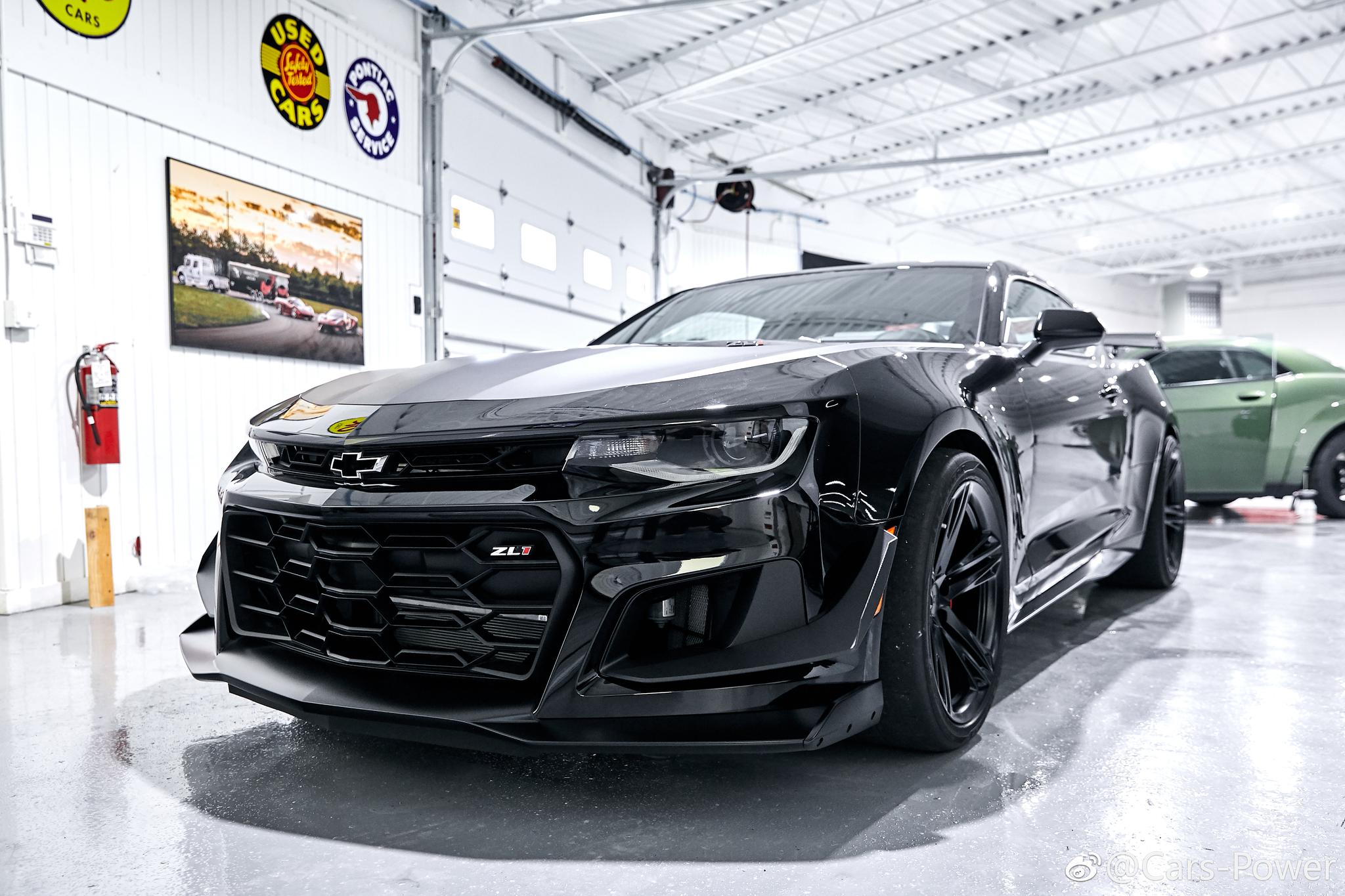 2018科迈罗黑武士