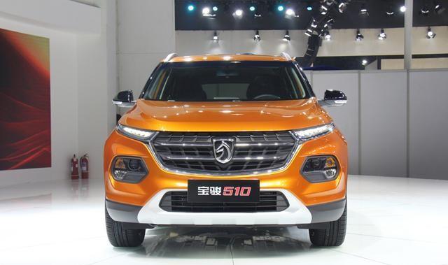 宝骏510的神车地位受到威胁, 这款小型SUV运动感不输奔驰宝马!