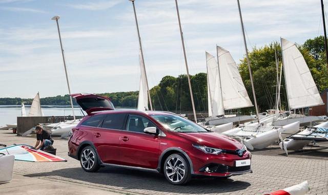 丰田卡罗拉6座旅行车上市, 颜值高空间大, 仅售