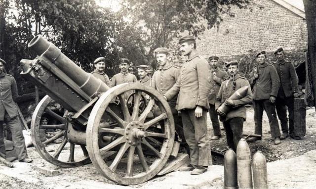 因为2艘军舰被英国强占,此国一怒之下参加一战