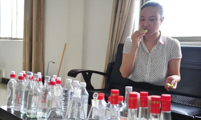 喝白酒伤身, 不喝又伤心! 告诉你怎样喝最健康