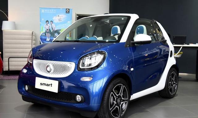 听说你倒个车位都困难, 这几款小车分分钟倒进去不是难事