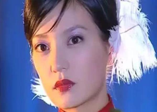 为生儿子命都不要？42岁赵薇产检结果曝光！说到底还是老公的锅