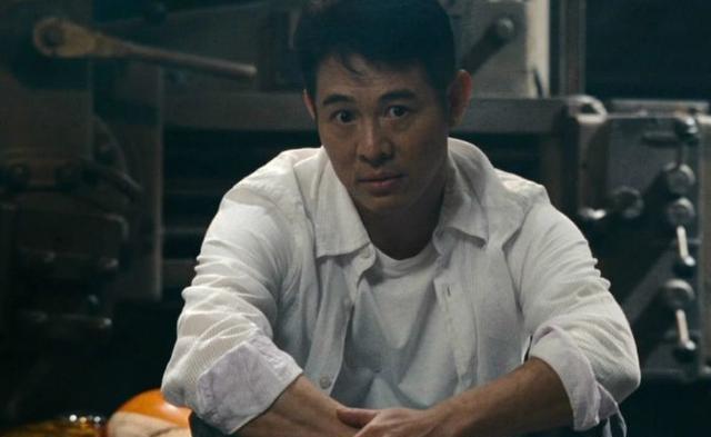 香港娱乐圈到底有多乱,成龙都不敢揭内幕,张