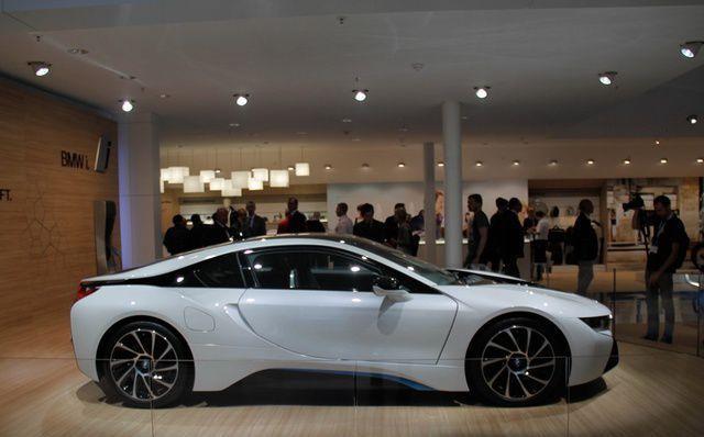 售价15万的合资超跑, 颜值、配置堪比宝马i8