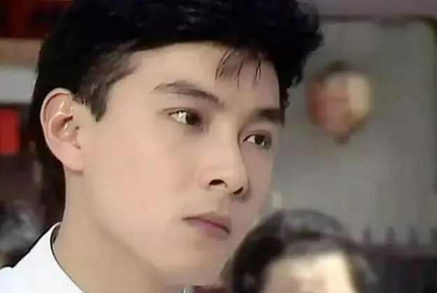 香港十大男星年轻时的帅照,你心里排第一的是