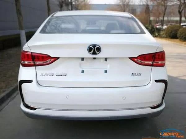 北汽新能源EU5北京车展上市,比亚迪秦EV450