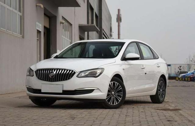 性价比高, 百公里油耗5L, 售价却只要十万