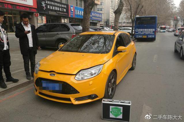 卖车被套路4万元，精品二手车当“事故车”车主看了要吐血！