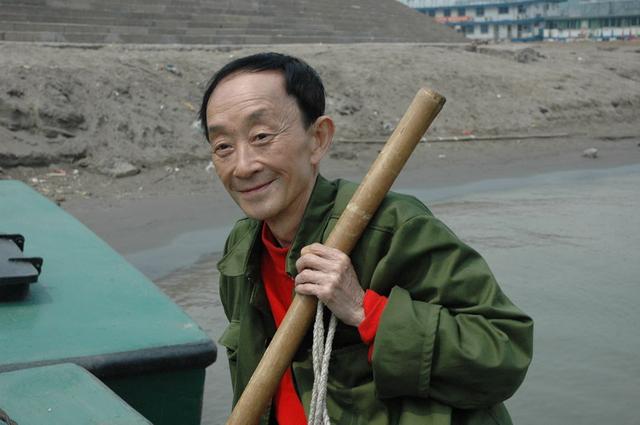 山城棒棒军,山城人的一代记忆,回忆中都是充满笑容!