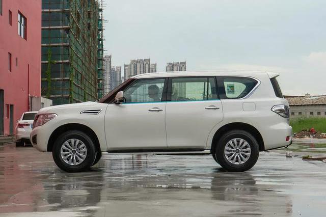 又一日系车火了，6年降价50万，卖霸道的价格，却有陆巡的实力！