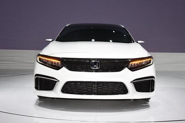 东本下一代思铂睿，颜值比雅阁更出色，混动超省油，终于翻身有望