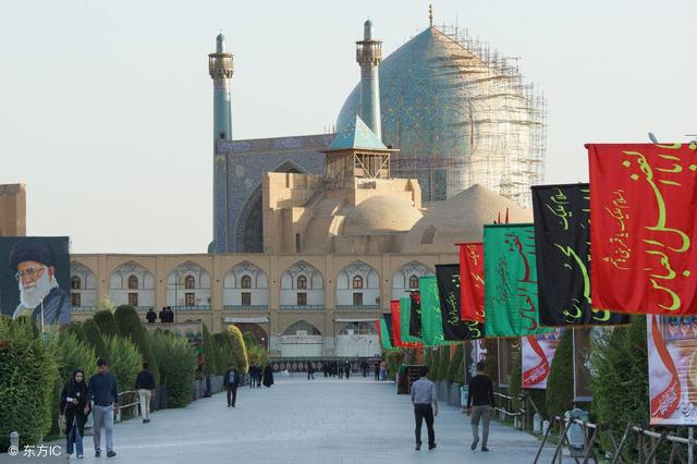 为什么中亚这些国家的人长相像我们中国人?因