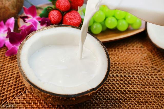 椰子汁孕妇可以喝吗?孕妇喝椰子汁有什么好处