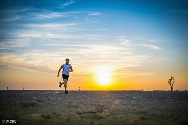成绩一般的准高三生,选择学艺术还是复读一年